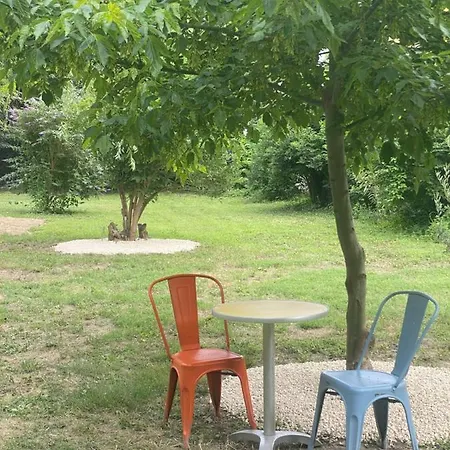 D'hotes Les Cypres De L'ile Готель типу 